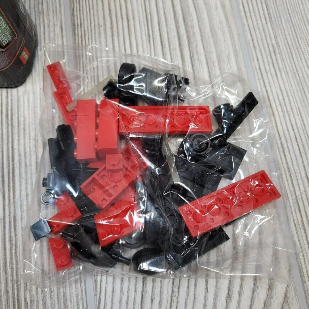 Sealed LEGO Racers 8150 ZX-9 Tiny Turbos Glow in the Dark 2008 Building Toy Set